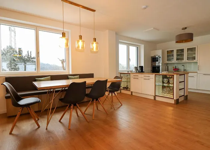 Mit Terrasse * Neuhaus (Baden)