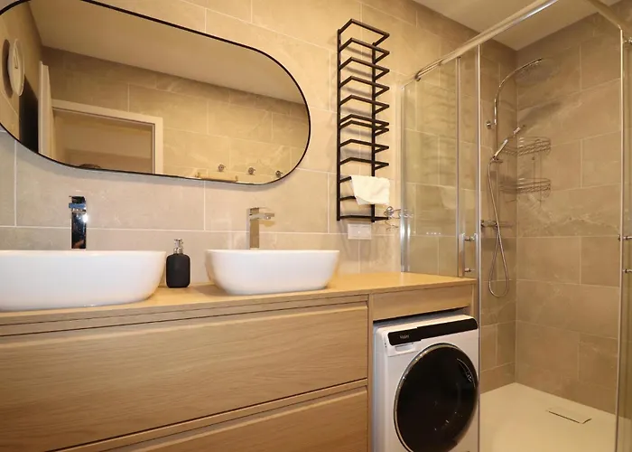 Apartman Mit Terrasse Vasdobra